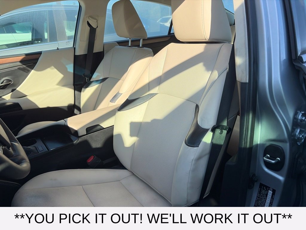 Used 2024 Lexus ES 350 w/ Premium Package FWD image 10