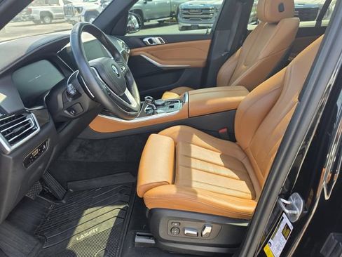 Used 2022 BMW X5 sDrive40i w/ Premium Package RWD image 12