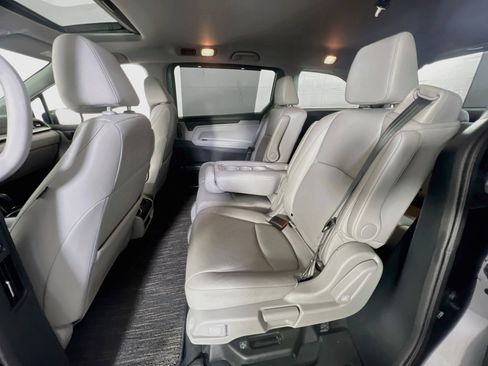 Used 2023 Honda Odyssey EX-L image 24