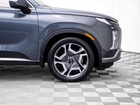 Used 2023 Hyundai Palisade Limited AWD/4WD image 38