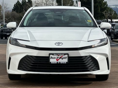 Certified 2025 Toyota Camry LE image 11