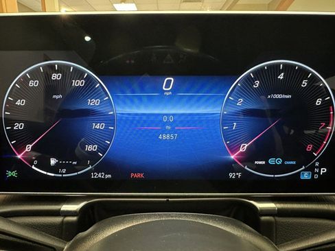 Certified 2022 Mercedes-Benz S 500 4MATIC w/ AMG Line Package image 8