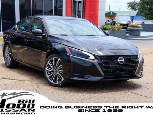 New 2026 Nissan Altima 2.5 SV FWD image 1