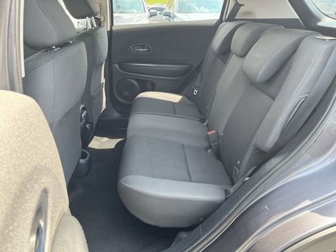 Used 2022 Honda HR-V LX image 25
