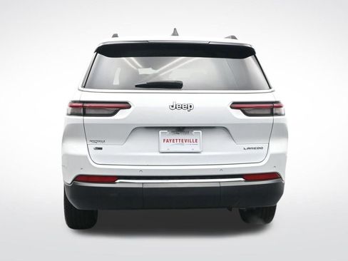 Used 2023 Jeep Grand Cherokee L Laredo image 7