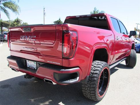 Used 2022 GMC Sierra 1500 Denali w/ Technology Package AWD/4WD image 7