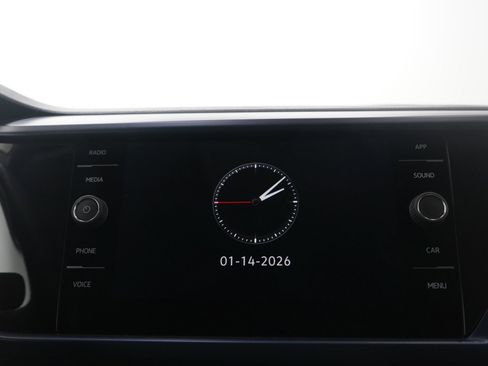 Used 2022 Volkswagen Taos SE image 15