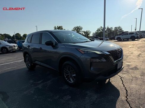 Used 2023 Nissan Rogue S AWD/4WD image 9