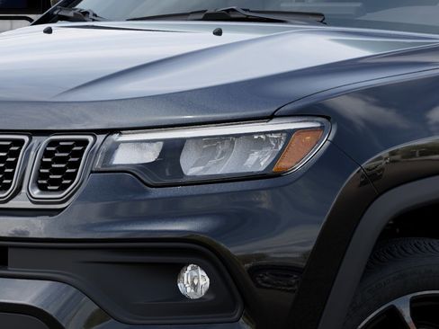 New 2026 Jeep Compass Latitude AWD/4WD image 27