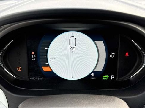 Used 2019 Chevrolet Bolt LT image 27