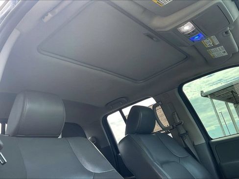 Used 2019 Nissan Frontier SL RWD image 23