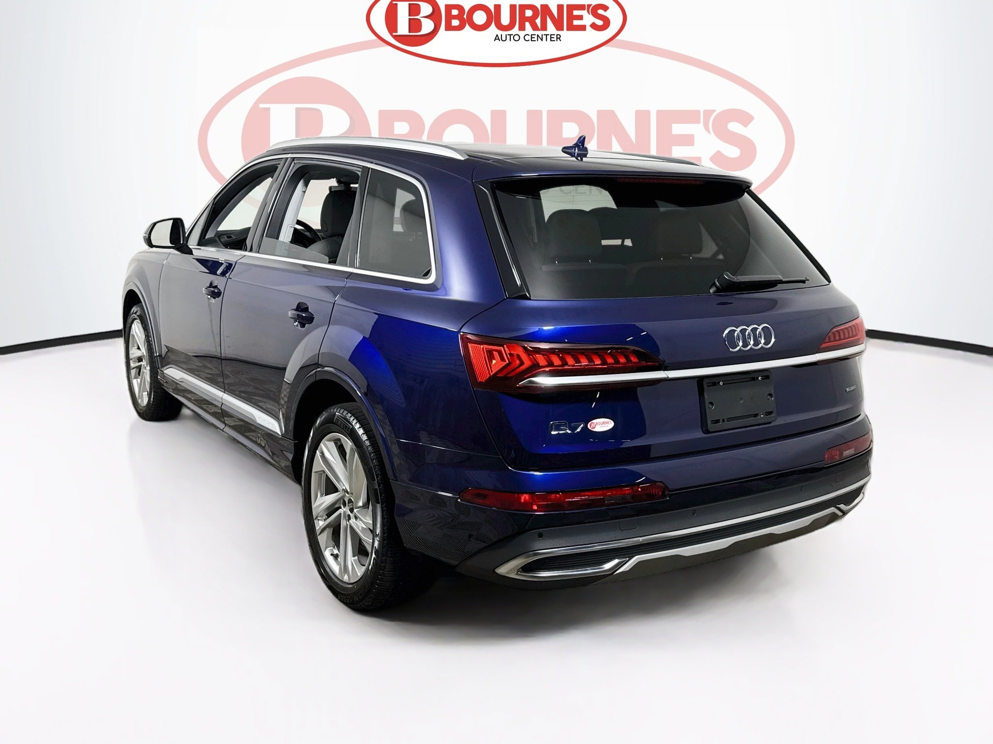 Used 2022 Audi Q7 3.0T Premium Plus w/ Premium Plus Package AWD/4WD image 10