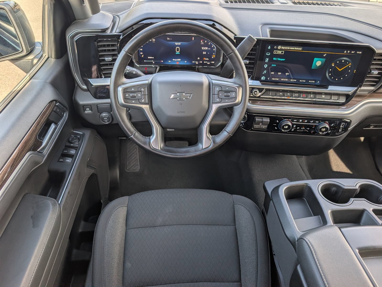 Used 2026 Chevrolet Silverado 1500 RST RWD image 17