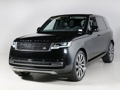New 2025 Land Rover Range Rover SE