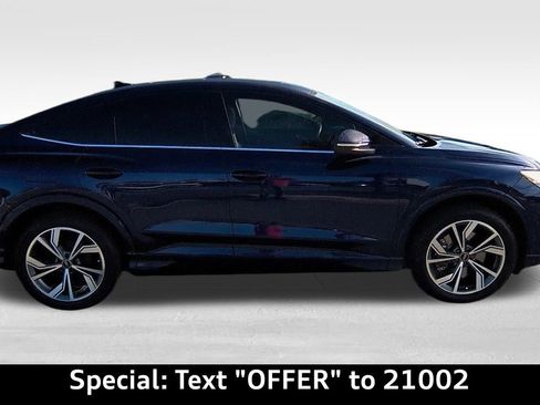 Used 2022 Audi Q4 e-tron Prestige image 40