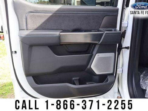 New 2026 Ford F250 Platinum image 25