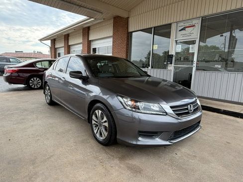 Used 2014 Honda Accord LX image 3