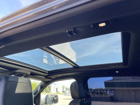 Used 2020 RAM 1500 Rebel AWD/4WD image 23