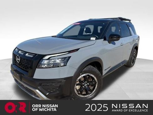 Used 2024 Nissan Pathfinder Rock Creek AWD/4WD image 1