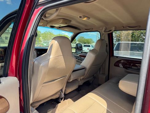 Used 2002 Ford F350 Lariat image 19