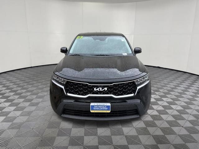 Used 2023 Kia Sorento LX FWD image 14