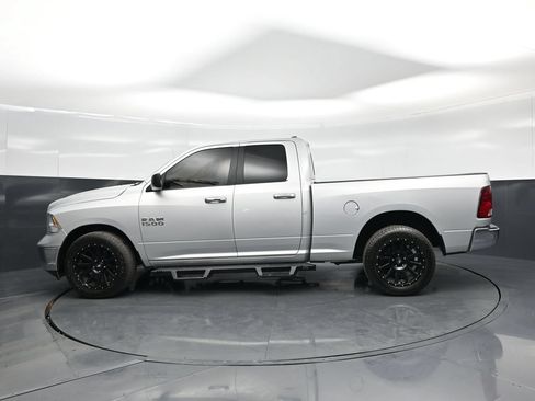 Used 2018 RAM 1500 Classic SLT RWD image 21