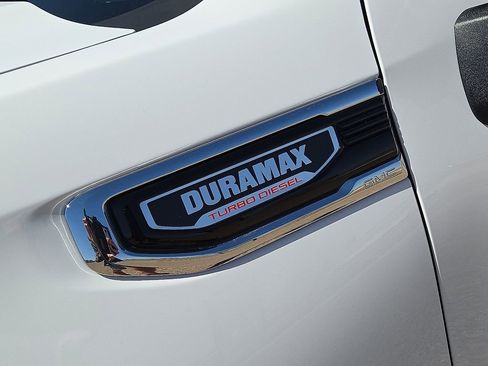 Used 2024 GMC Sierra 1500 Denali w/ Technology Package image 11