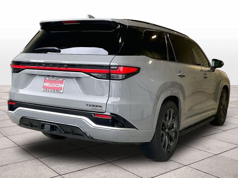 Used 2025 Lexus TX 500h AWD image 14