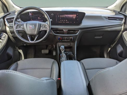 Used 2024 Buick Encore GX Preferred FWD image 18