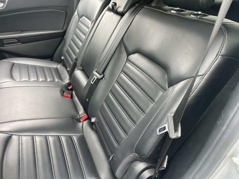 Used 2024 Ford Edge SEL AWD/4WD image 12