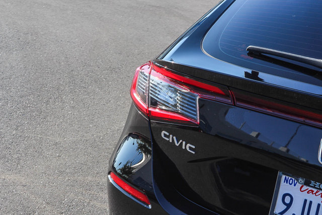Used 2024 Honda Civic EX-L image 8