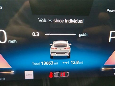 Used 2025 BMW X2 xDrive28i image 39