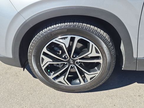Used 2020 Hyundai Santa Fe Limited AWD/4WD image 14