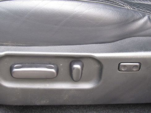 Certified 2023 Toyota Tacoma TRD Sport w/ TRD Premium Sport Package image 13