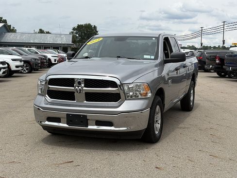 Used 2024 RAM 1500 Classic SLT AWD/4WD image 1