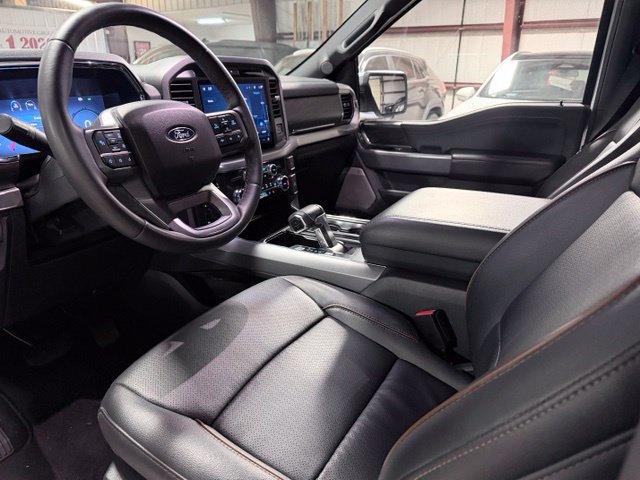 Used 2025 Ford F150 Lariat AWD/4WD image 11