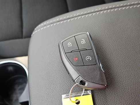 New 2026 GMC Canyon Elevation w/ Convenience Package image 36