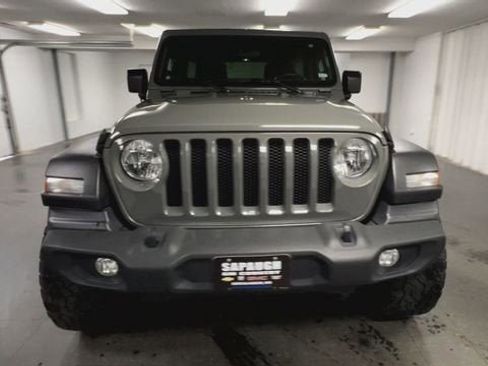 Used 2021 Jeep Wrangler Unlimited Sport image 3
