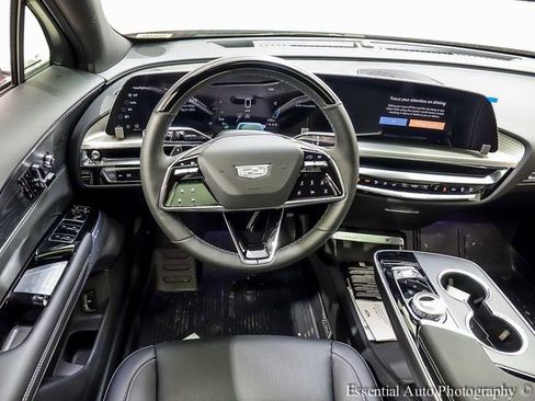 New 2025 Cadillac Lyriq Sport w/ LPO, Floor Liner Package image 11