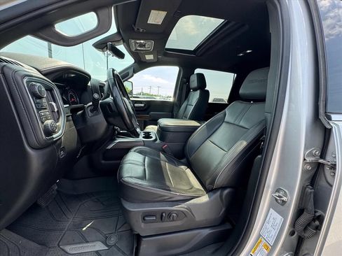 Used 2023 Chevrolet Silverado 2500 High Country w/ Z71 Off-Road Package AWD/4WD image 19
