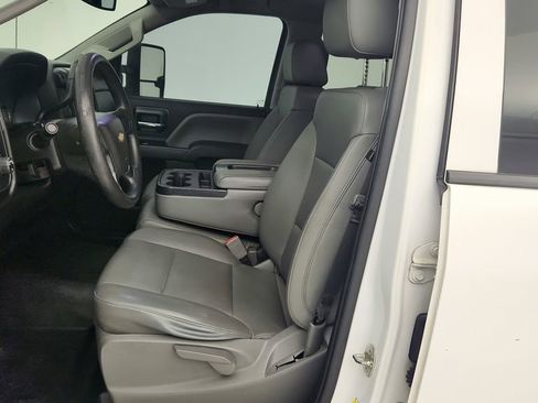 Used 2019 Chevrolet Silverado 2500 W/T w/ WT Convenience Package image 15