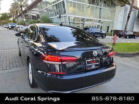 Used 2020 Volkswagen Passat 2.0T SE w/ Sunroof Package image 12