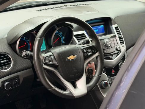 Used 2014 Chevrolet Cruze LT FWD image 13