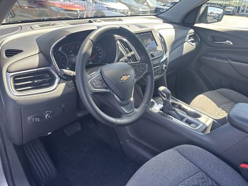 Used 2024 Chevrolet Equinox LT image 10