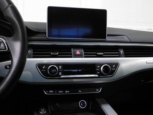 Used 2019 Audi A4 2.0T AWD/4WD image 40