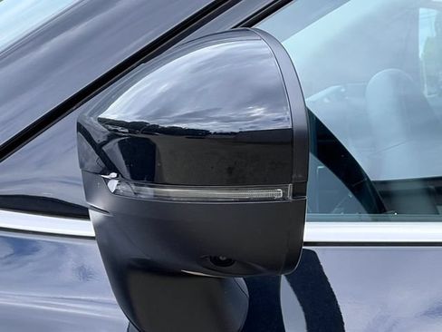 New 2026 Nissan Pathfinder SL AWD/4WD image 36