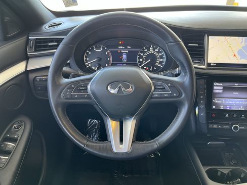 Used 2020 INFINITI QX50 Essential w/ Edition 30 Package FWD image 16