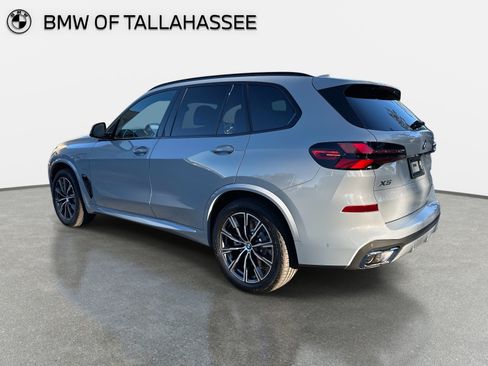 New 2026 BMW X5 xDrive50e w/ M Sport Package image 3