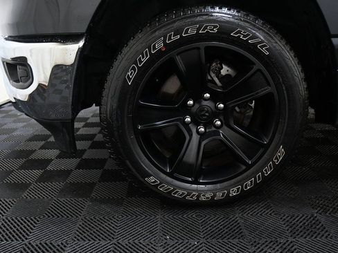 Used 2019 RAM 1500 Big Horn image 37