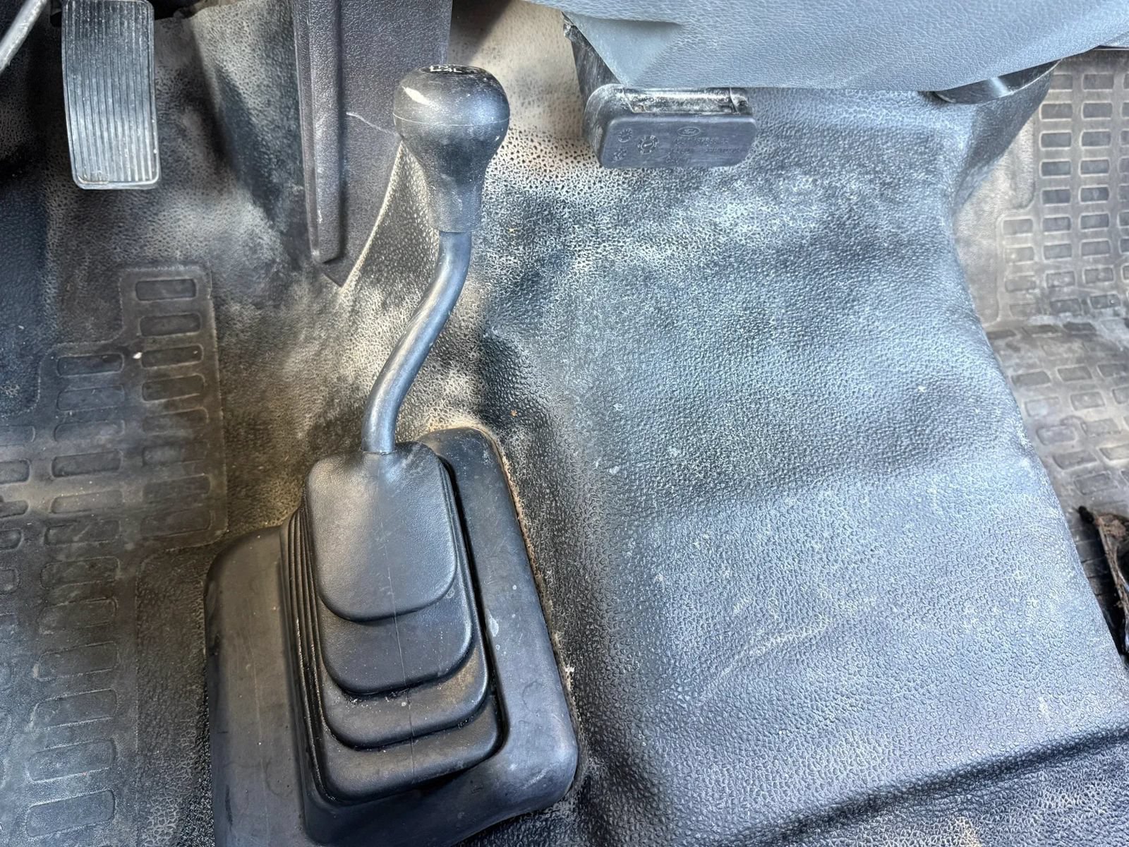 Used 2015 Ford F250 XL w/ Power Equipment Group AWD/4WD image 14